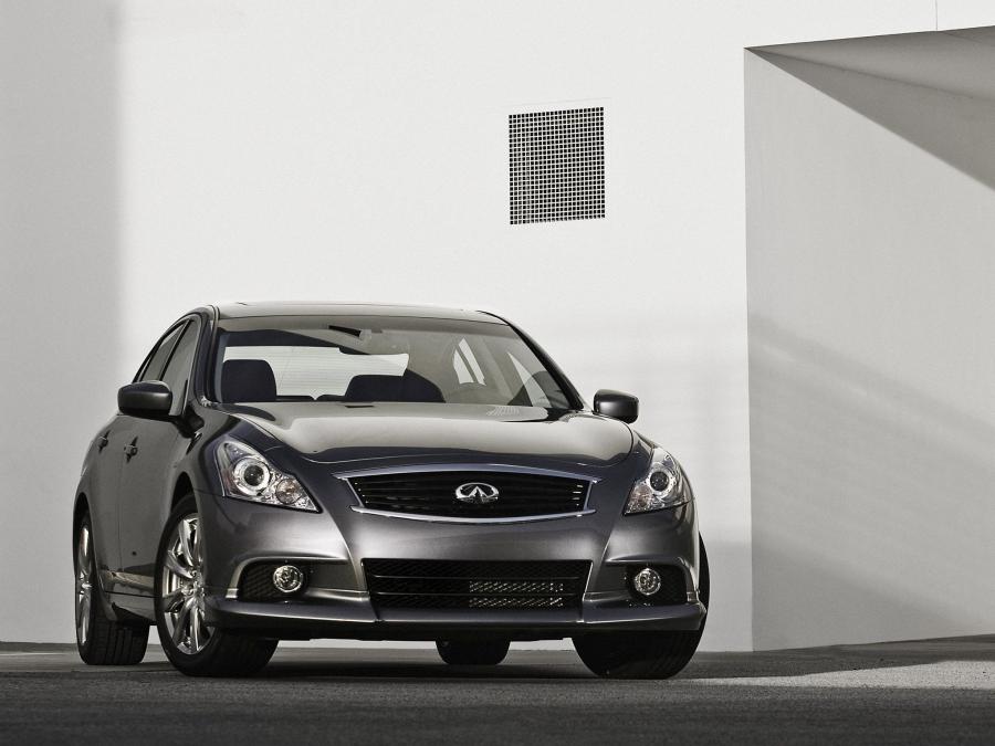  Infiniti G37 S Anniversary Edition 2010 года  (US) (фото 14 из 27)